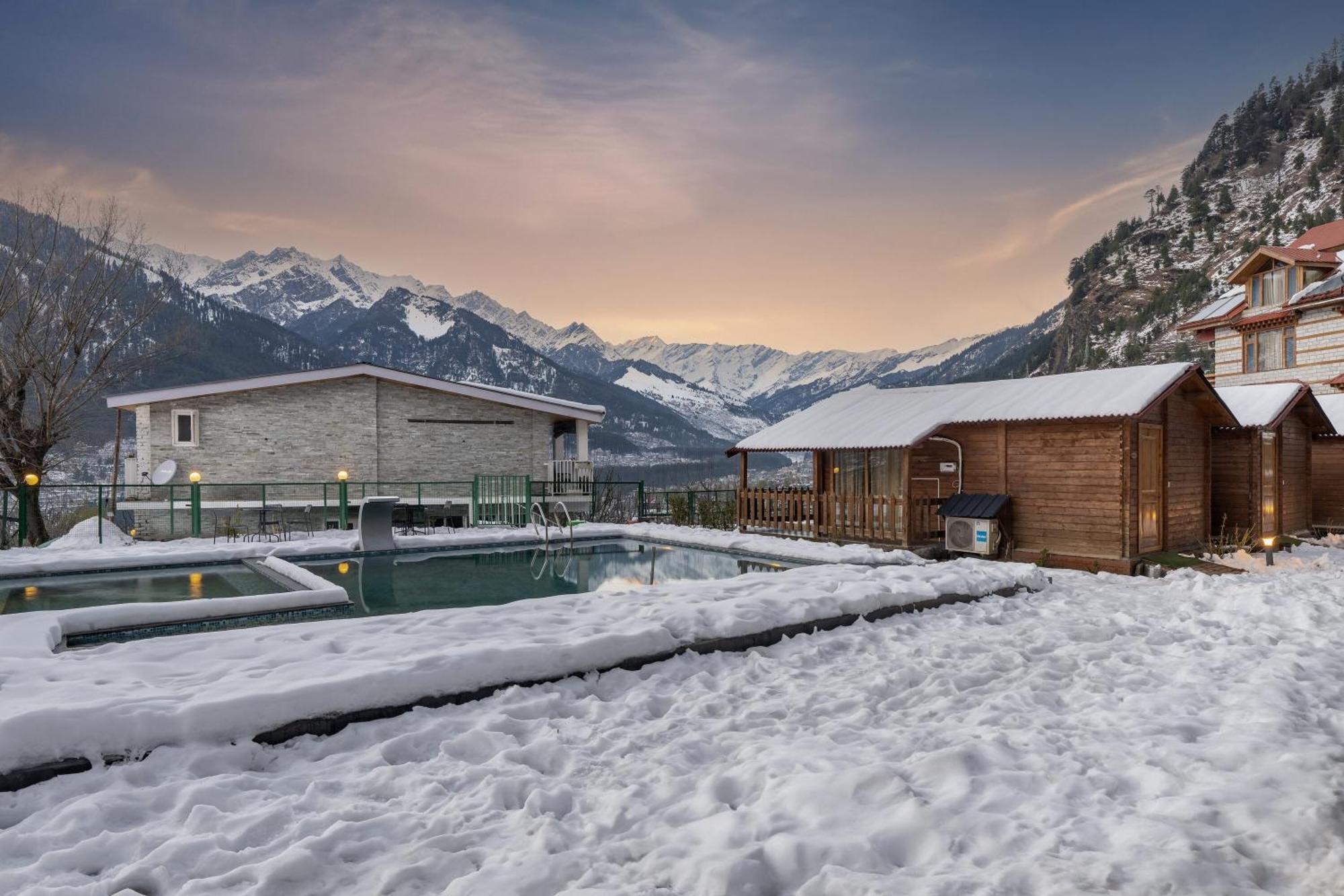 Hotel Echor Himalayan Heights Luxe Manali Esterno foto