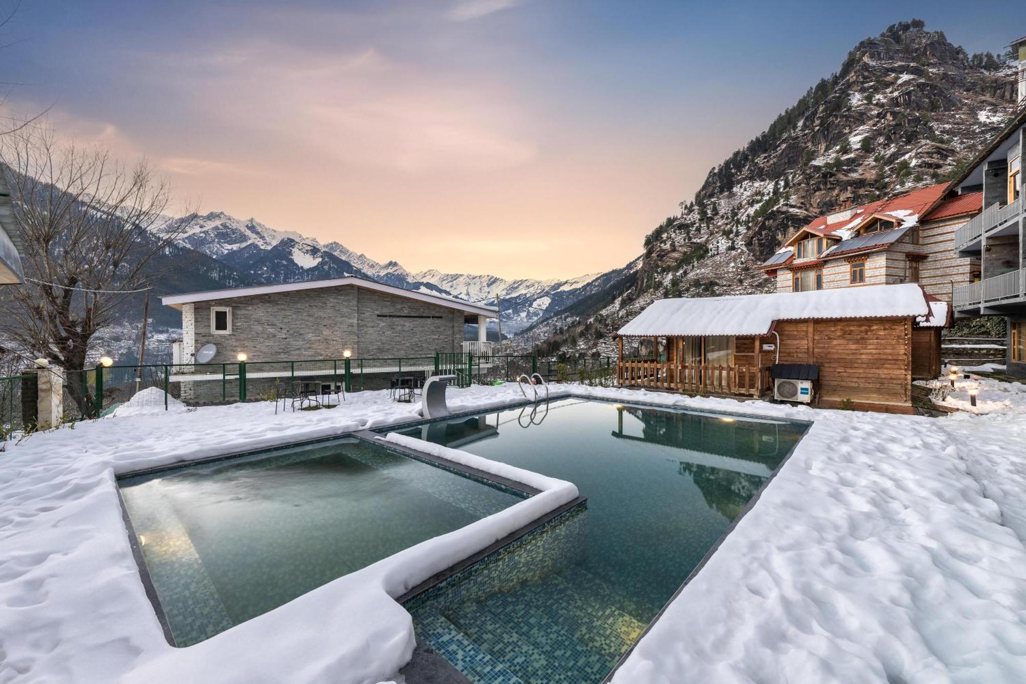 Hotel Echor Himalayan Heights Luxe Manali Esterno foto